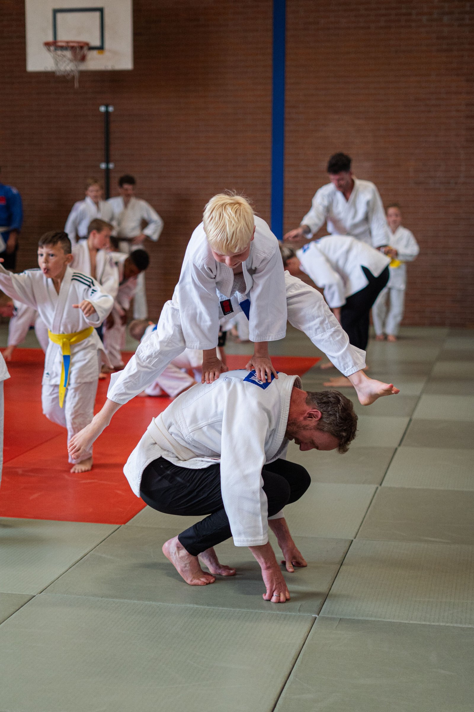 weerbaarheidstraining kind Hengelo judo les en zelfvertrouwen vergroten kind Twente