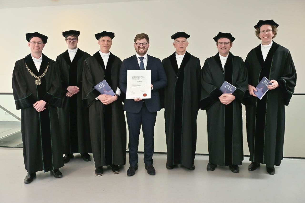 Duco van Buuren gepromoveerd